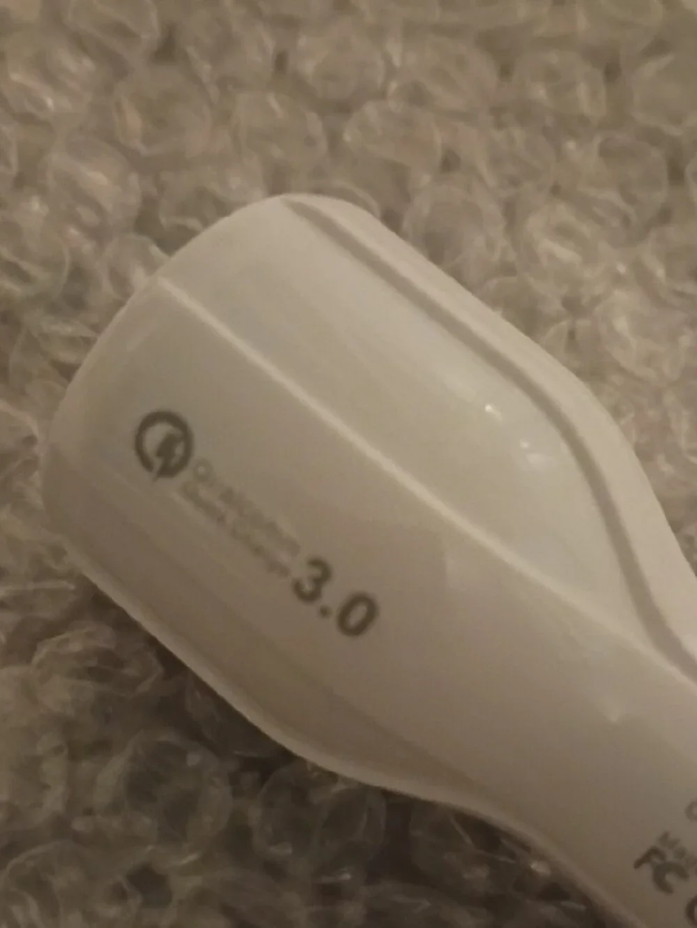 White Dual USB Car Charger with Quick Charge 3.0 - 3.1A Output